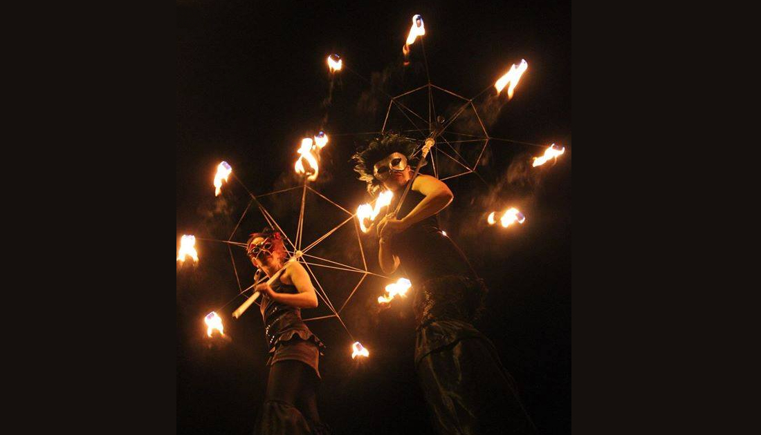 ESPECTACULO DE FUEGO PARA BODAS, AYUNTAMIENTOS,CENTROS COMERCIALES Y EMPRESAS